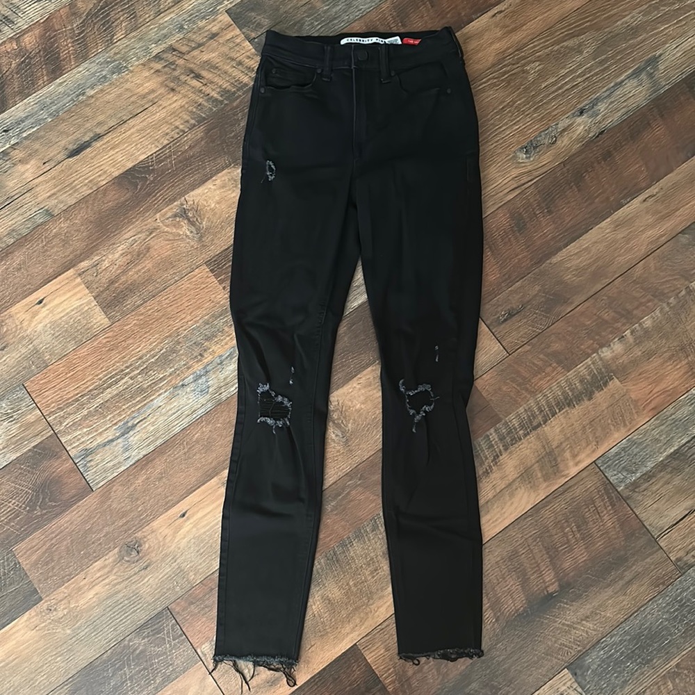 celebrity pink “the spice” distressed skinny jean